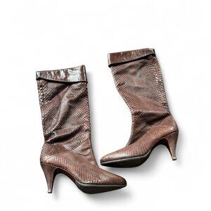 Brown reptile snakeskin leather boots with side zipper and boots  Size 7